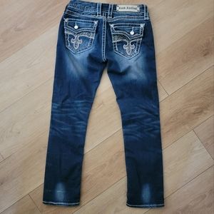 Rock Revival Avery Crop 27